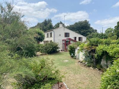 Maison - 154 m² - 4 pièces