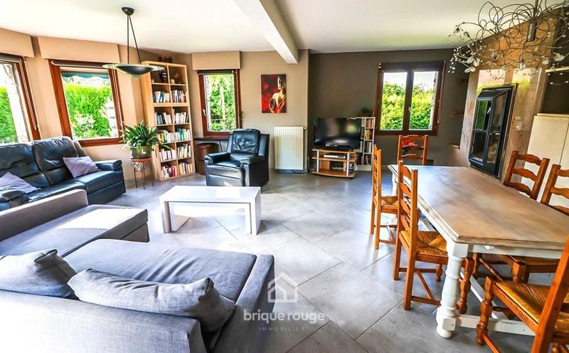 Pavillon - 148 m² - 7 pièces