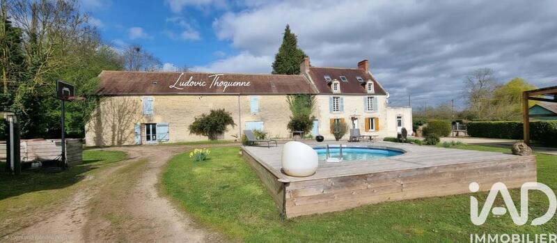 Maison - 158 m² - 6 pièces