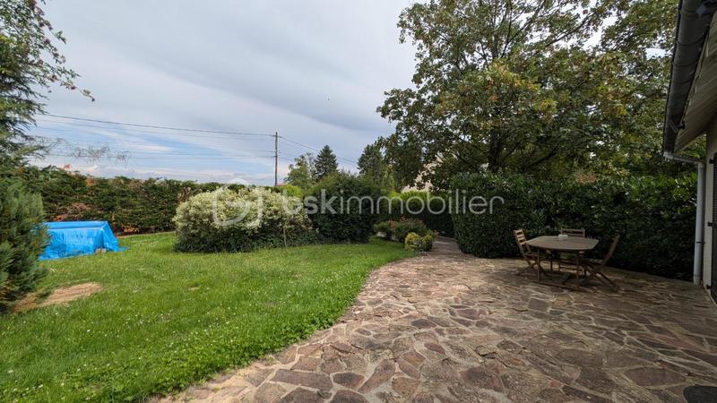 Maison de village - 140 m² - 7 pièces