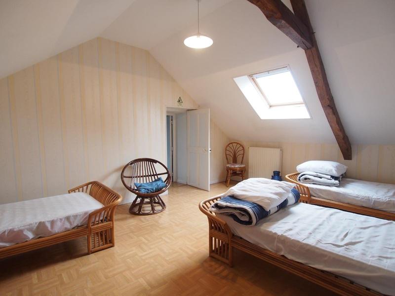 Local d'activités - 300 m² - 6 pièces