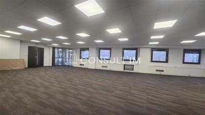 Bureau - 201 m²