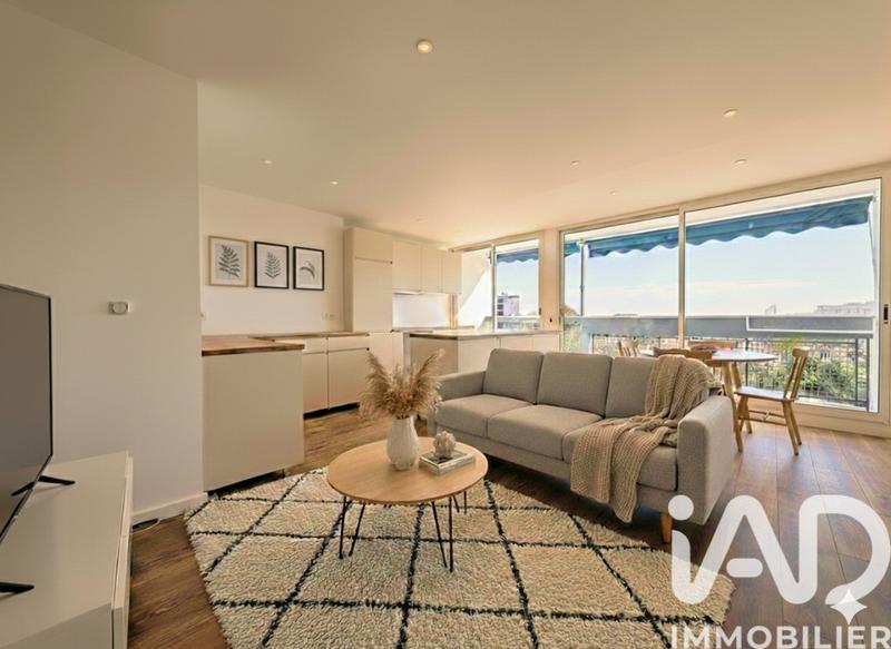 Appartement - 89 m² - 5 pièces