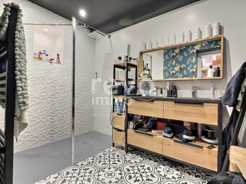 Maison - 178 m² - 4 pièces