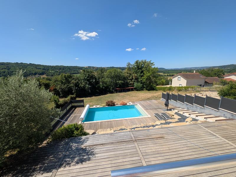 Maison - 165 m² - 7 pièces