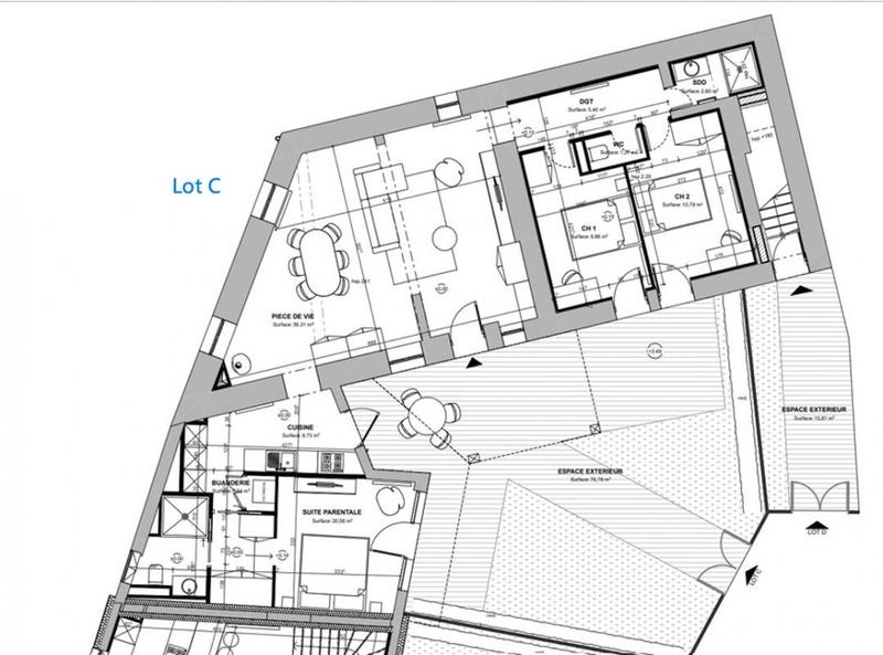 Appartement - 98 m² - 4 pièces