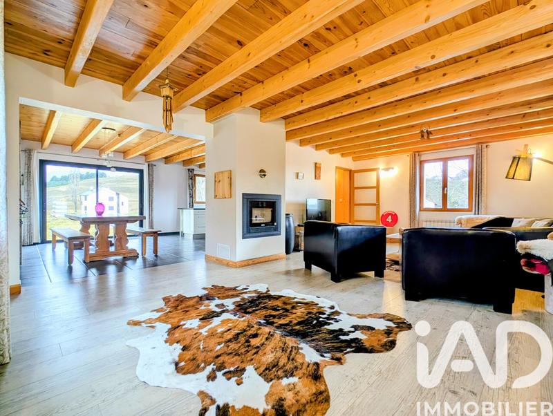 Maison - 151 m² - 5 pièces