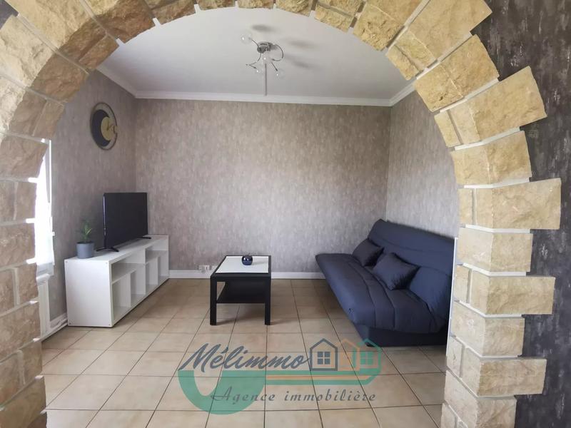 Appartement - 96 m² - 5 pièces