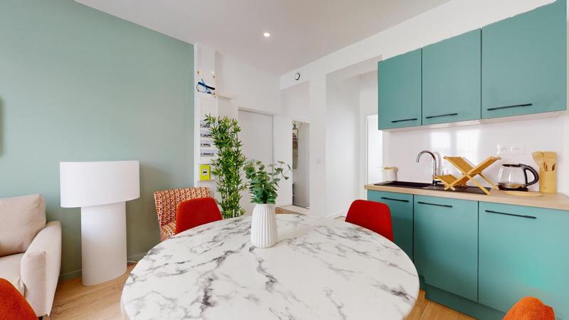 Appartement - 75 m² - 5 pièces