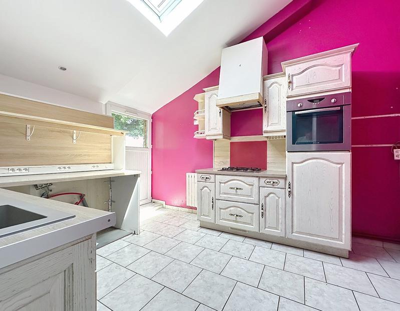 Maison - 145 m² - 7 pièces