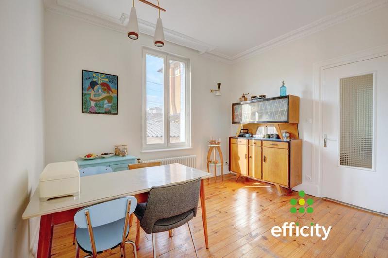 Maison - 102 m² - 5 pièces