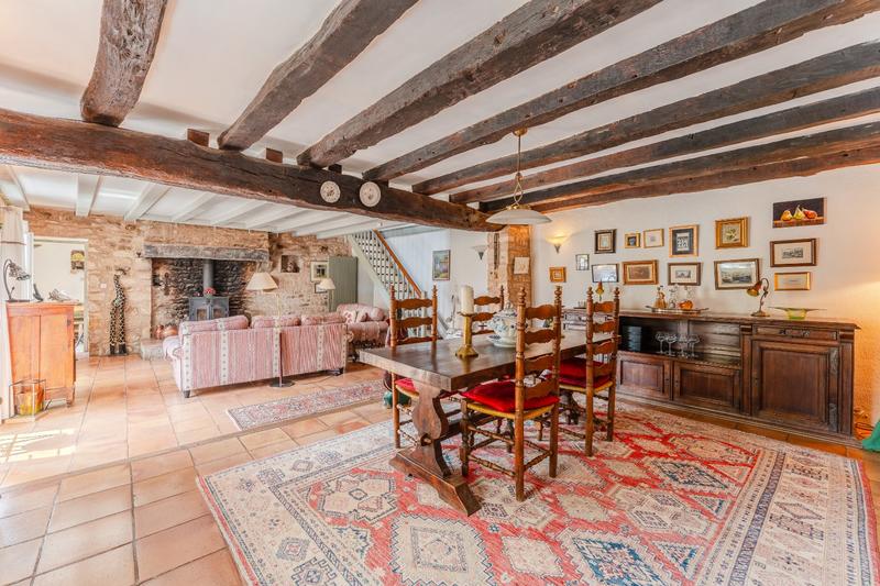 Maison - 163 m² - 7 pièces