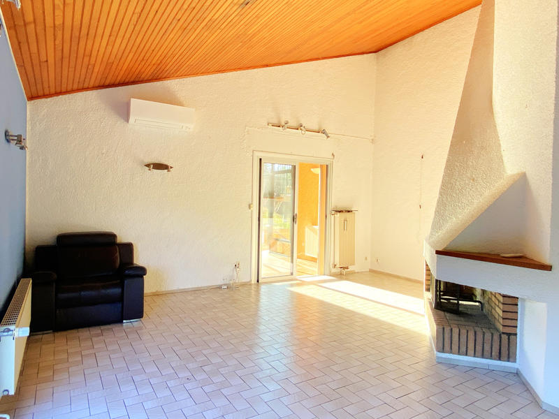 Villa - 205 m² - 6 pièces