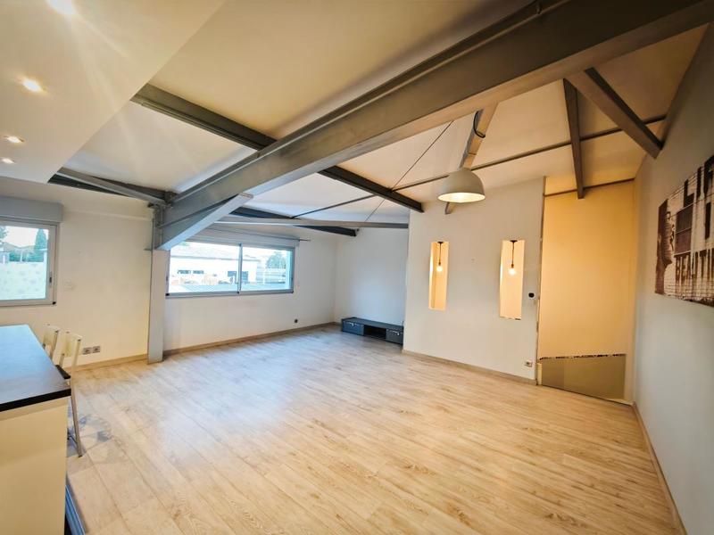 Appartement - 79 m² - 3 pièces