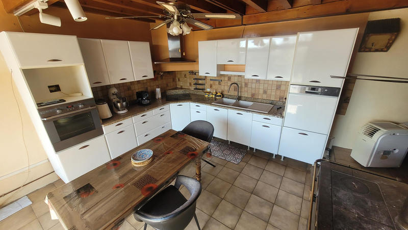 Propriété - 226 m² - 7 pièces