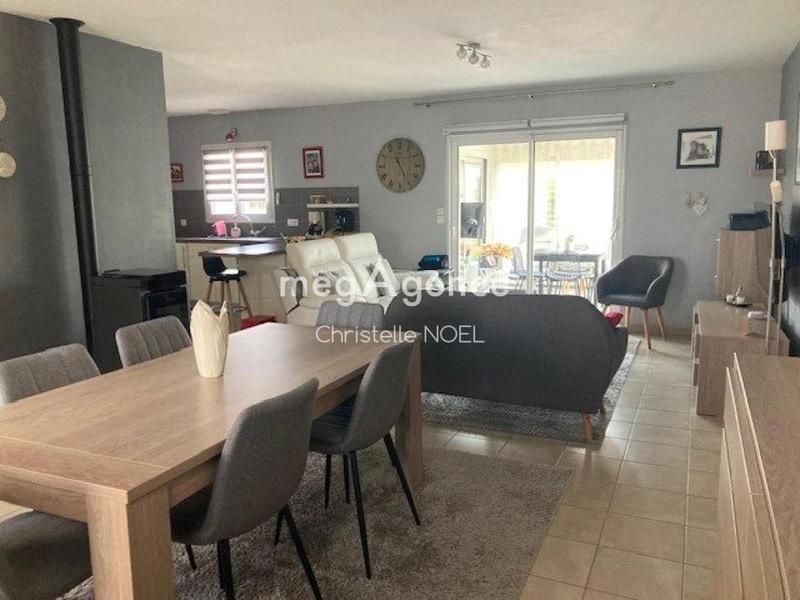 Maison - 93 m² - 4 pièces