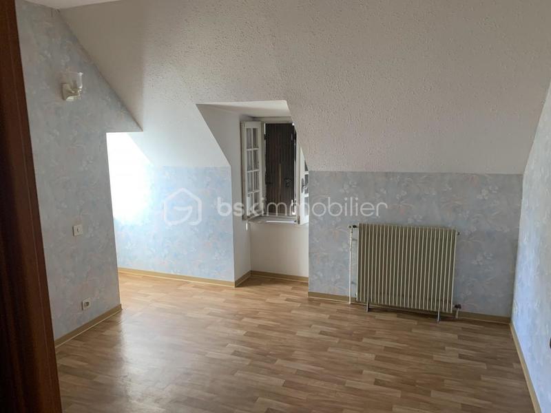 Immeuble - 147 m² - 8 pièces