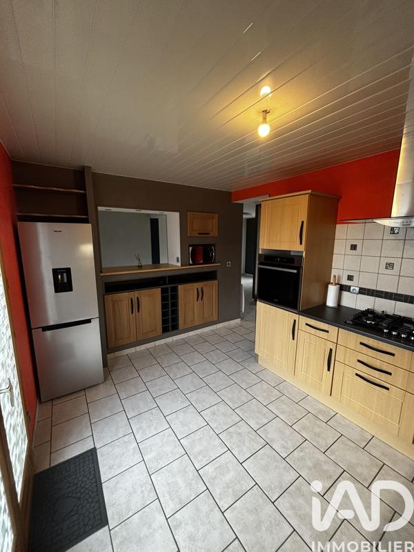 Maison - 92 m² - 4 pièces