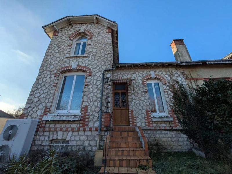 Maison - 110 m² - 5 pièces