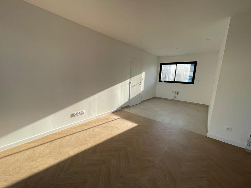 Maison - 118 m² - 6 pièces