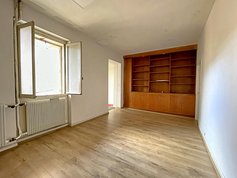 Appartement - 105 m² - 5 pièces