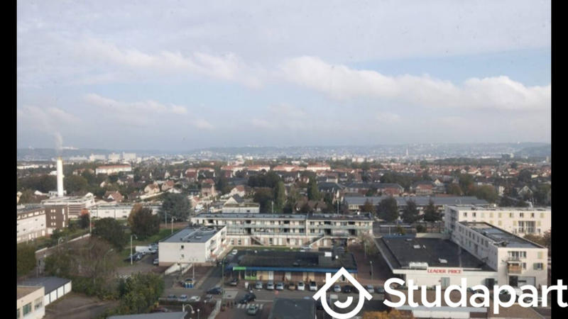 Chambre - 9 m² - 1 pièce