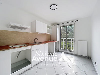 Appartement - 81 m² - 4 pièces