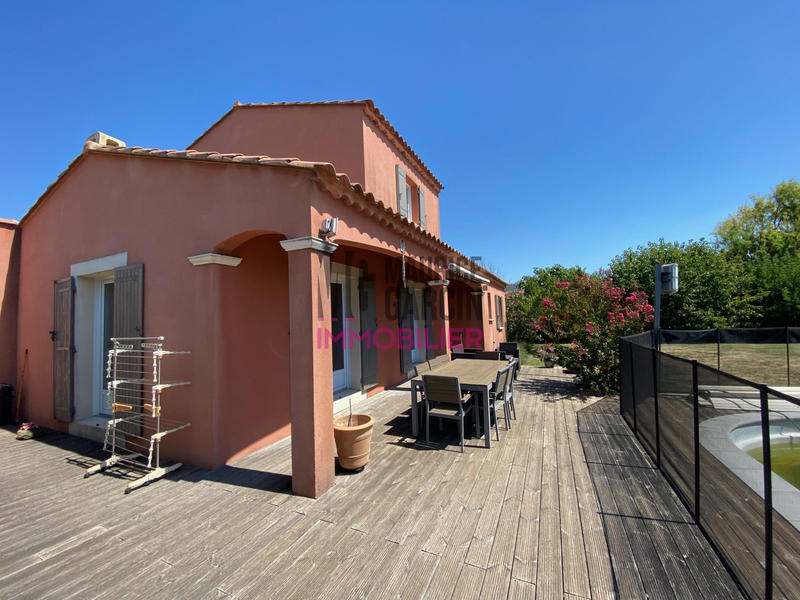 Maison - 114 m² - 5 pièces