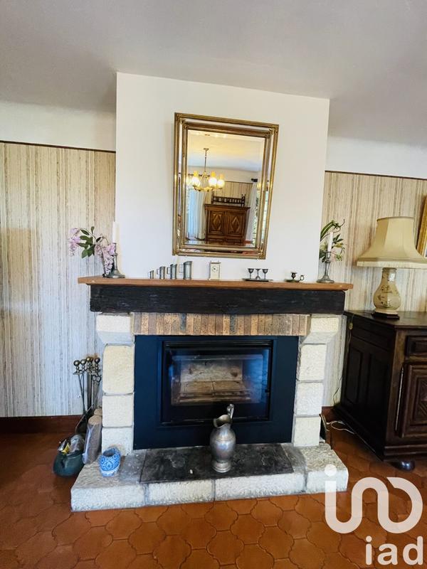 Maison - 230 m² - 6 pièces