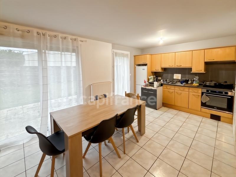 Maison - 92 m² - 5 pièces