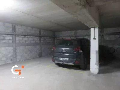 Appartement - 103 m² - 5 pièces