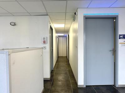 Local commercial - 82 m²