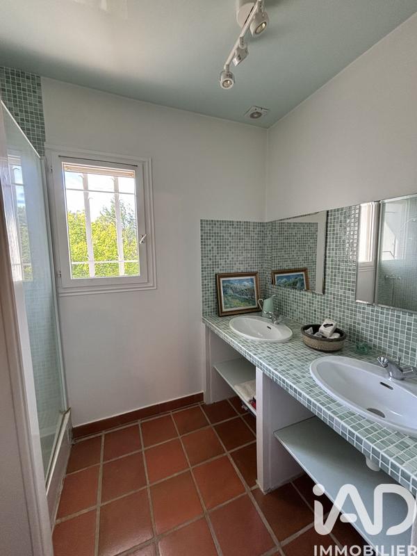 Maison - 177 m² - 6 pièces