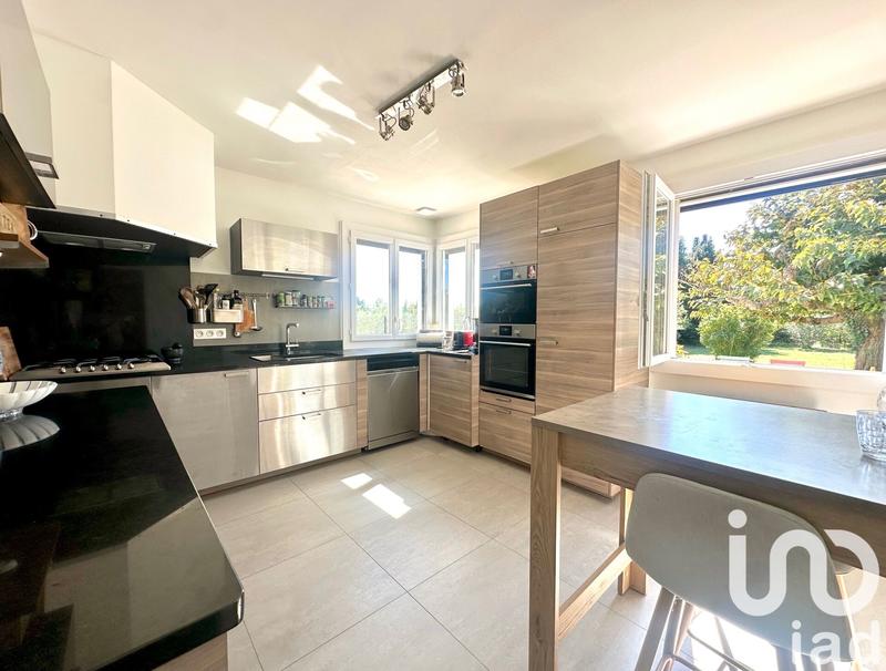 Maison - 130 m² - 5 pièces