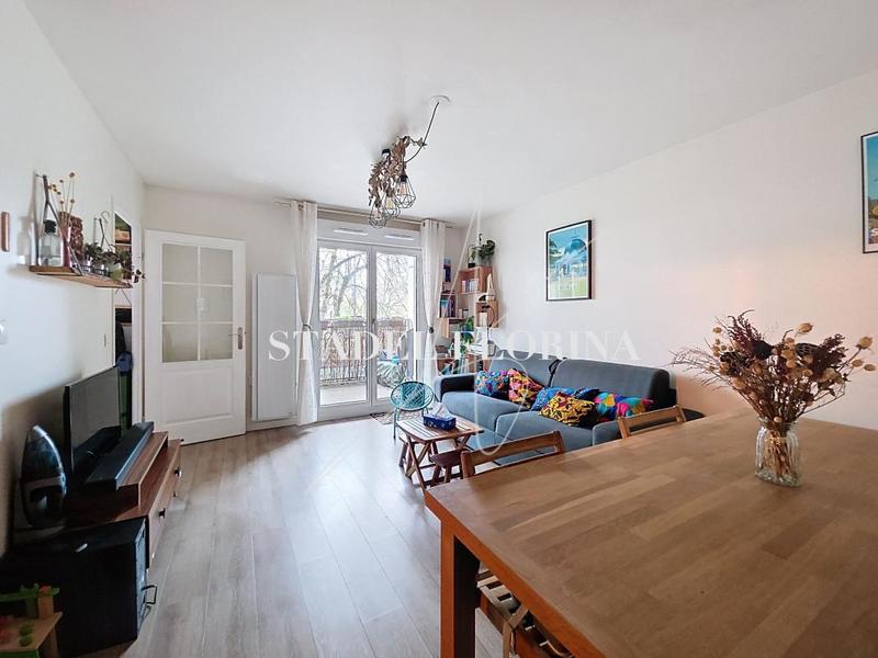 Appartement - 64 m² - 3 pièces