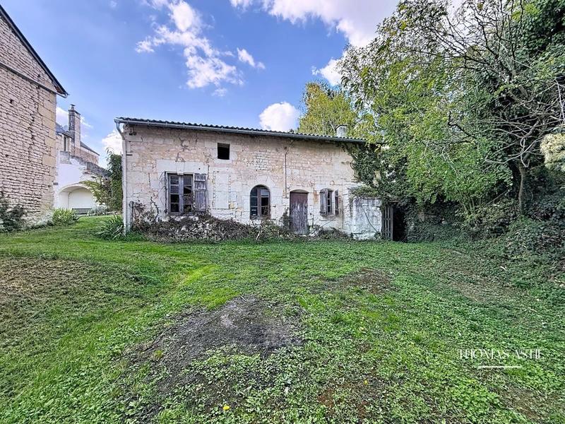 Demeure - 190 m² - 7 pièces