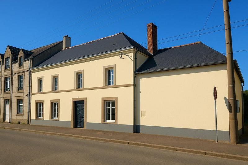 Maison - 240 m² - 11 pièces