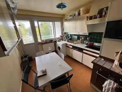 Appartement - 79 m² - 4 pièces