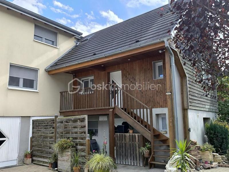 Maison - 272 m² - 11 pièces