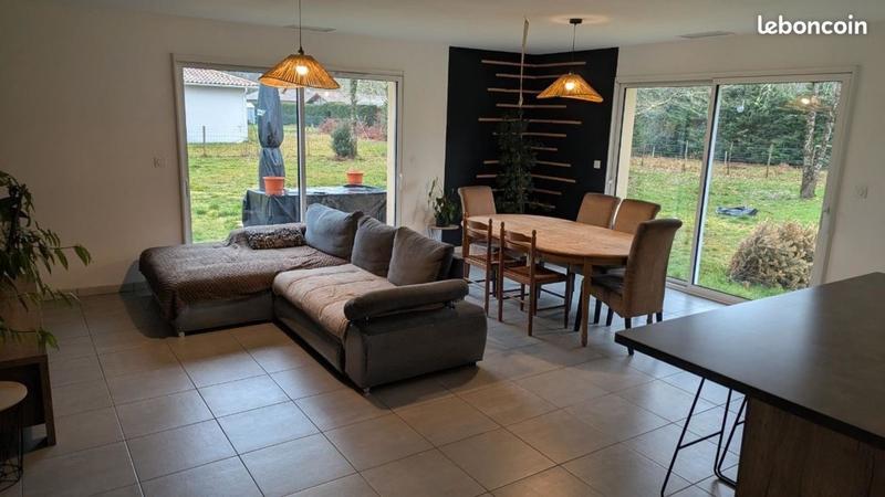 Maison - 110 m² - 5 pièces