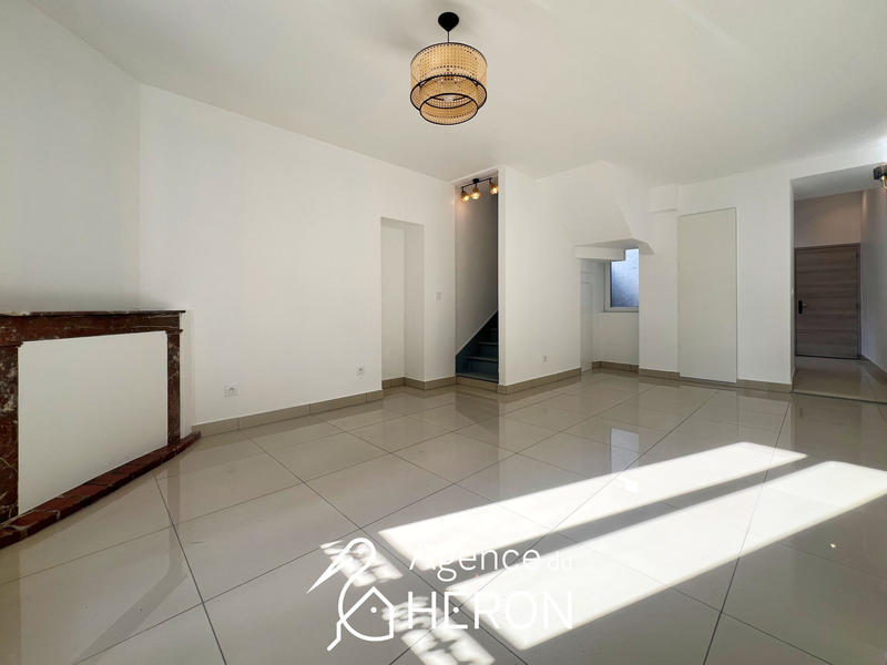 Maison - 81 m² - 5 pièces