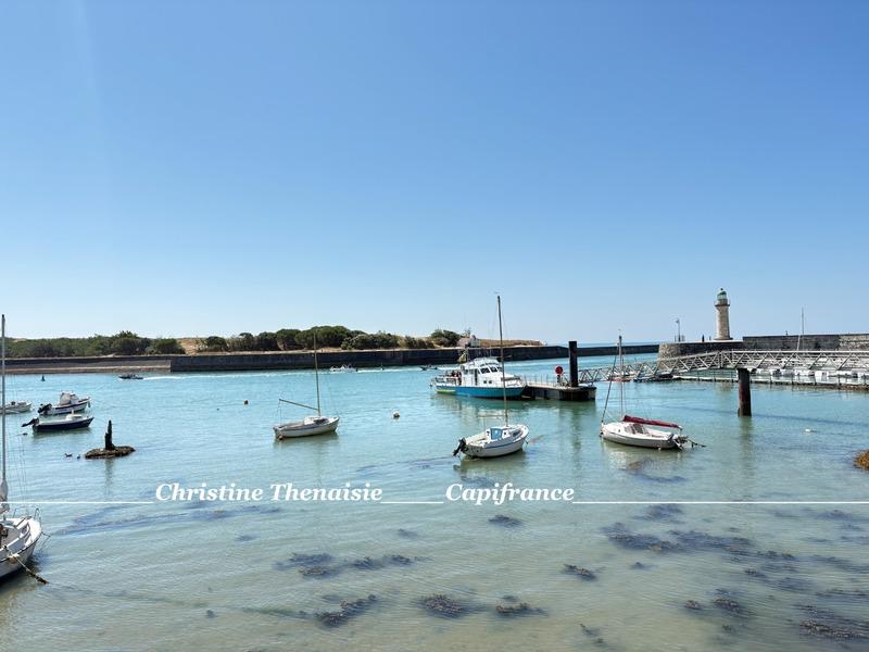 Maison - 168 m² - 8 pièces