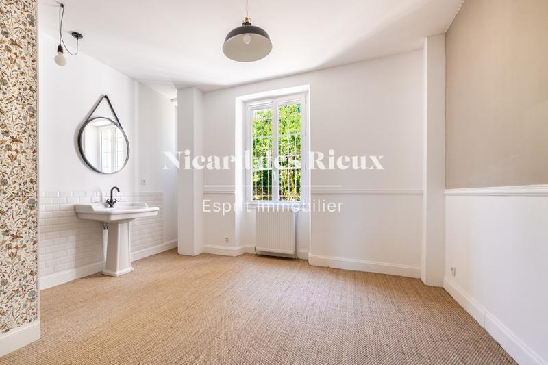 Appartement - 126 m² - 4 pièces