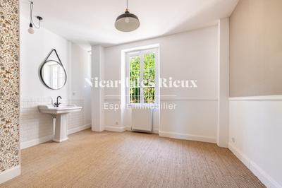 Appartement - 126 m² - 4 pièces