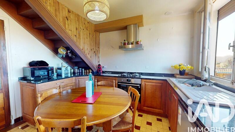 Maison - 120 m² - 7 pièces