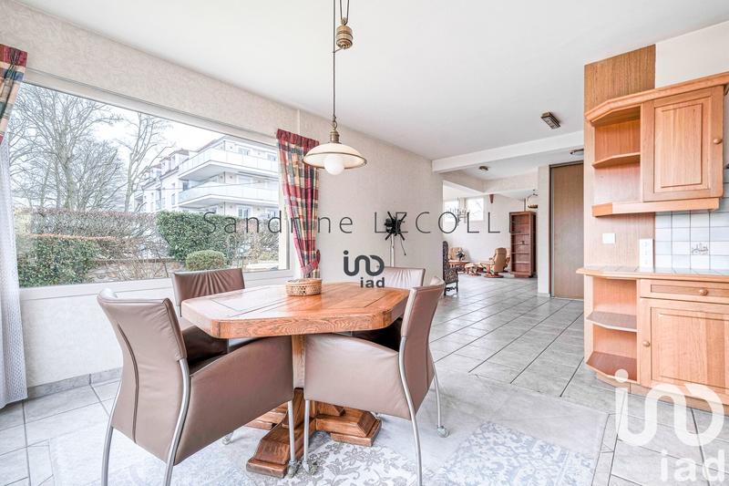 Maison - 448 m² - 9 pièces