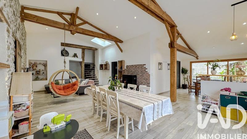 Maison - 145 m² - 6 pièces