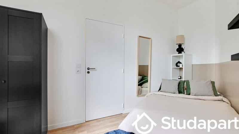 Chambre - 9 m² - 1 pièce