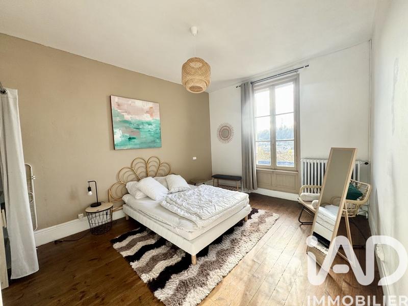 Maison - 125 m² - 5 pièces