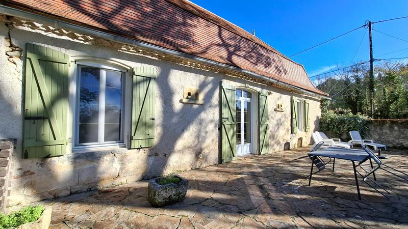 Maison - 207 m² - 7 pièces